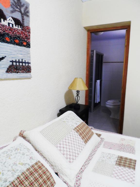 Petit Rivera Hotel Bilik gambar