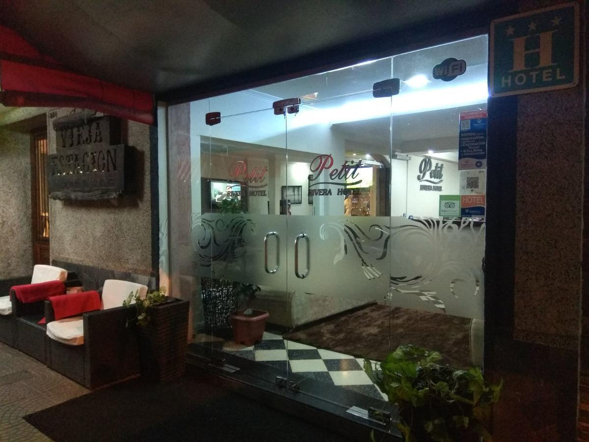 Petit Rivera Hotel Luaran gambar